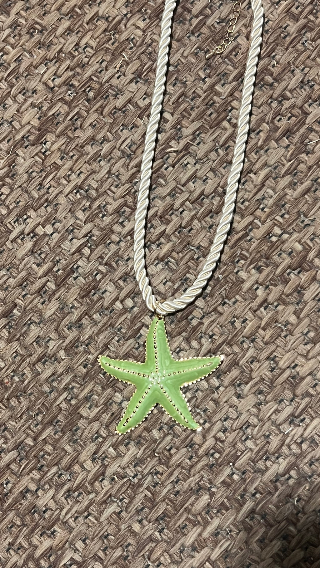 Collar estrella