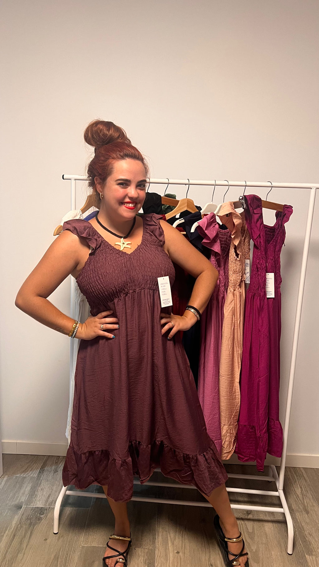 Vestido midi fruncido